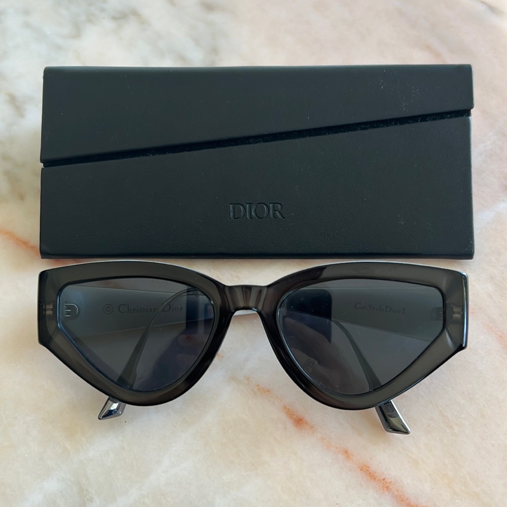 Christian Dior Women’s Catstyle Dior 1 53m sunglasses